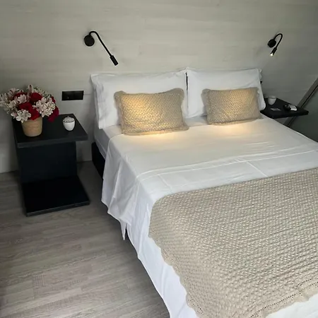 Xanelas Do Monte بيت ضيافة